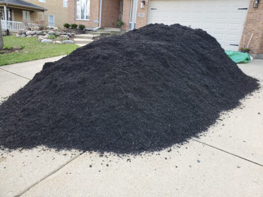 Truckload Mulch